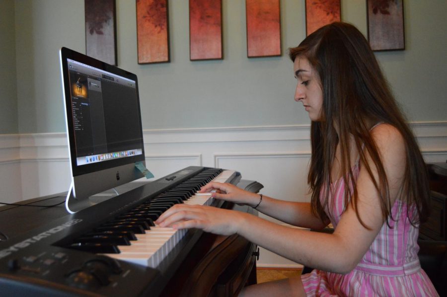 Ashley+Stewart+expresses+her+passion+for+music+on+the+piano.