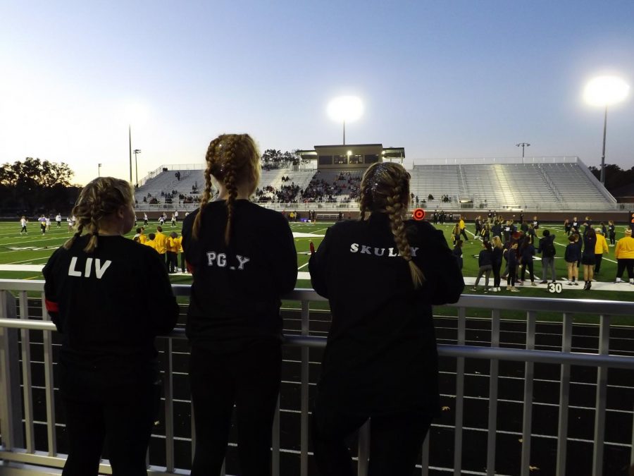 Underclassman team reigns champs in 2019 Powderpuff