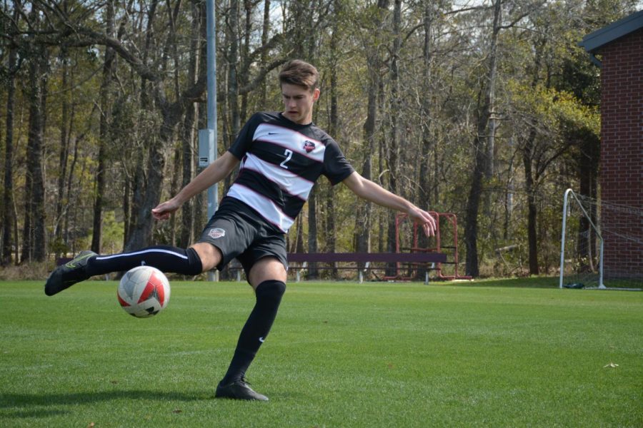 Posnanski has soccer in his blood; Jamie Posnanski, his father, played in the college national championship and for the USLs Charleston Battery. He has been an integral piece in Evans soccer career.