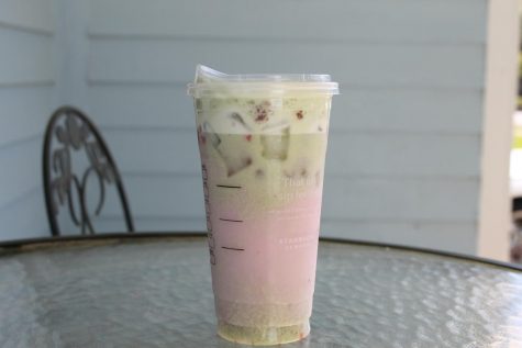 How To Order The TikTok Pink Matcha Drink From Starbucks