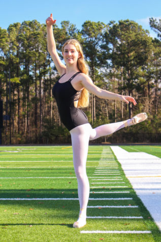 Senior Alysana Jackson talks about what ballet has taught her,Dance has taught me commitment. You kind of have to let dance be your whole life.